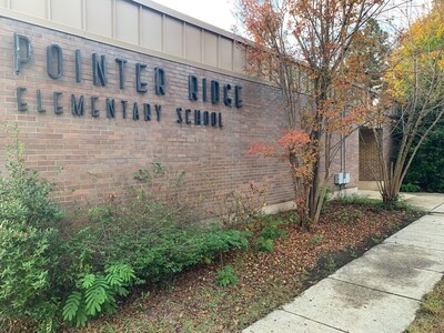 Given city's growth, Pointer Ridge parents and supporters push to keep school open